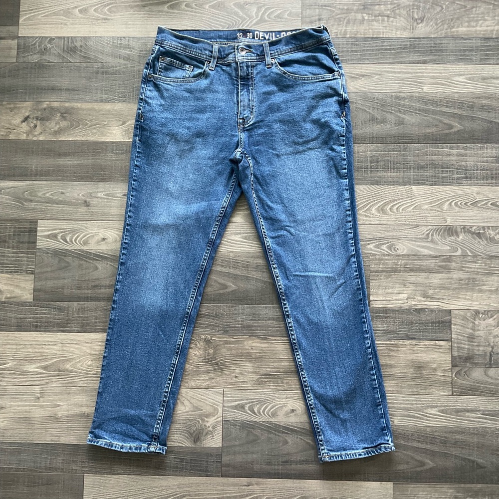 32x30 Devil-Dog Athletic Fit Jeans Men’s Blue Stretch Tapered Leg DD5025